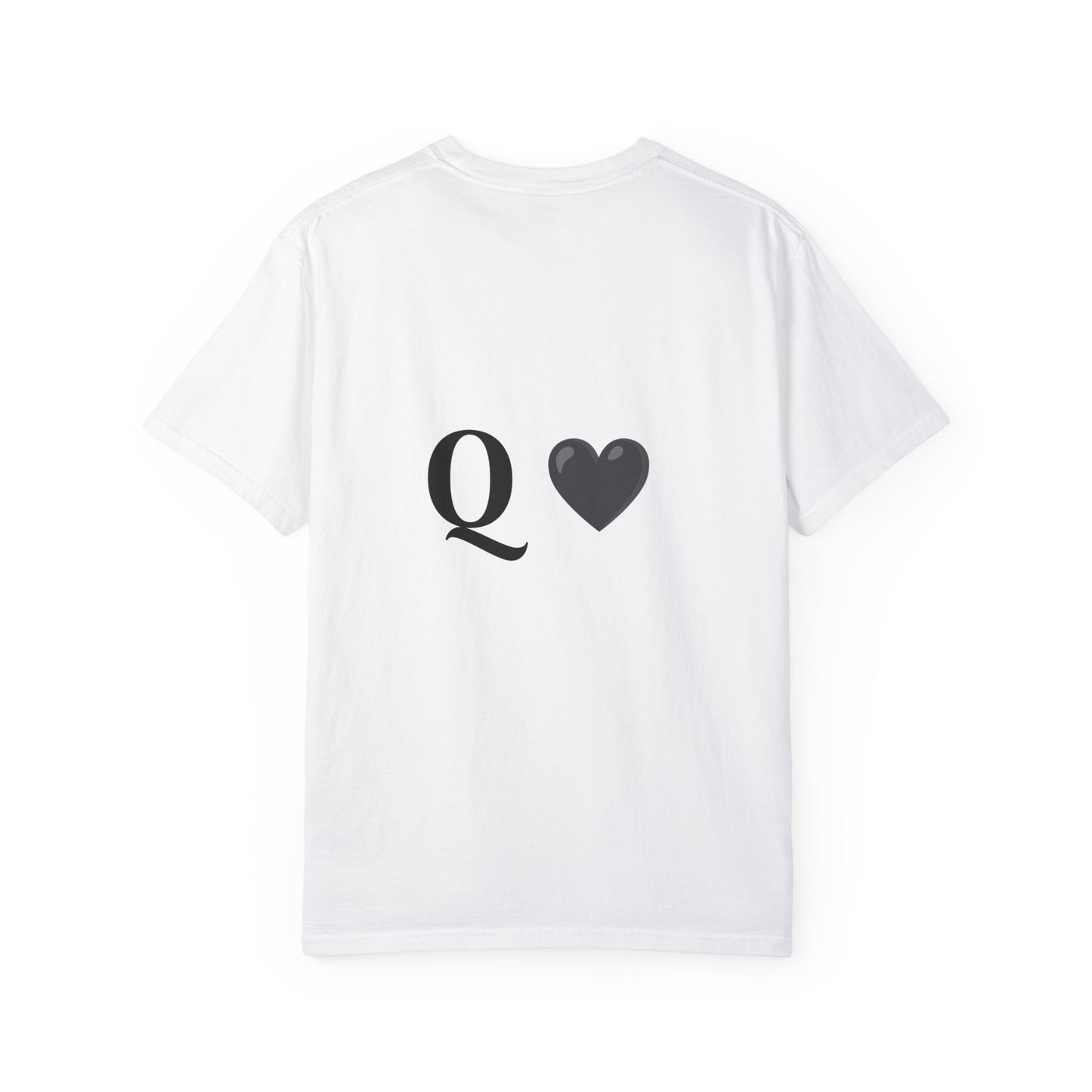 Comfort Color Anime Style Queen of Hearts T-Shirt - Rule Your Style with Royal Elegance!