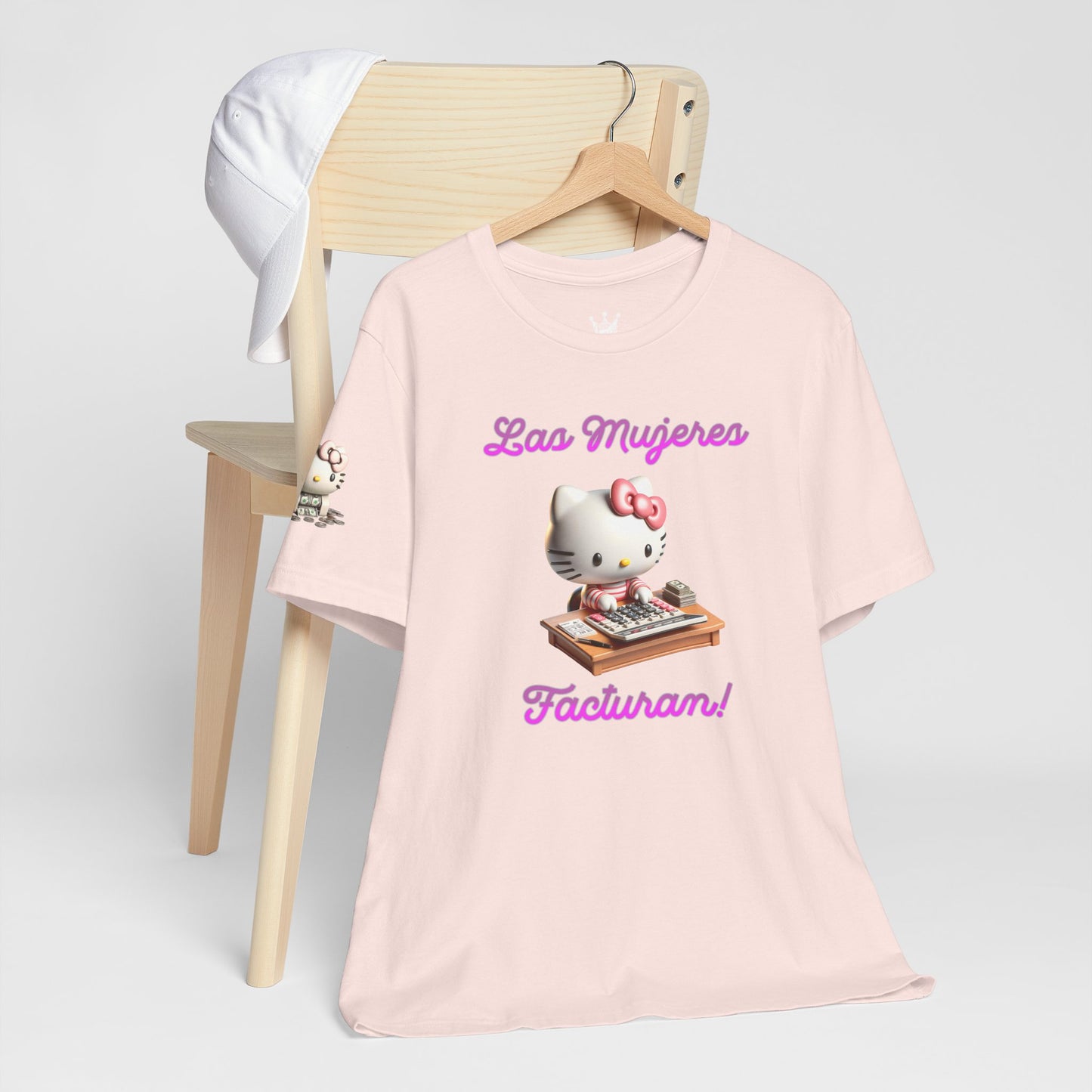 Las Mujeres Facturan T-Shirt with Kitty