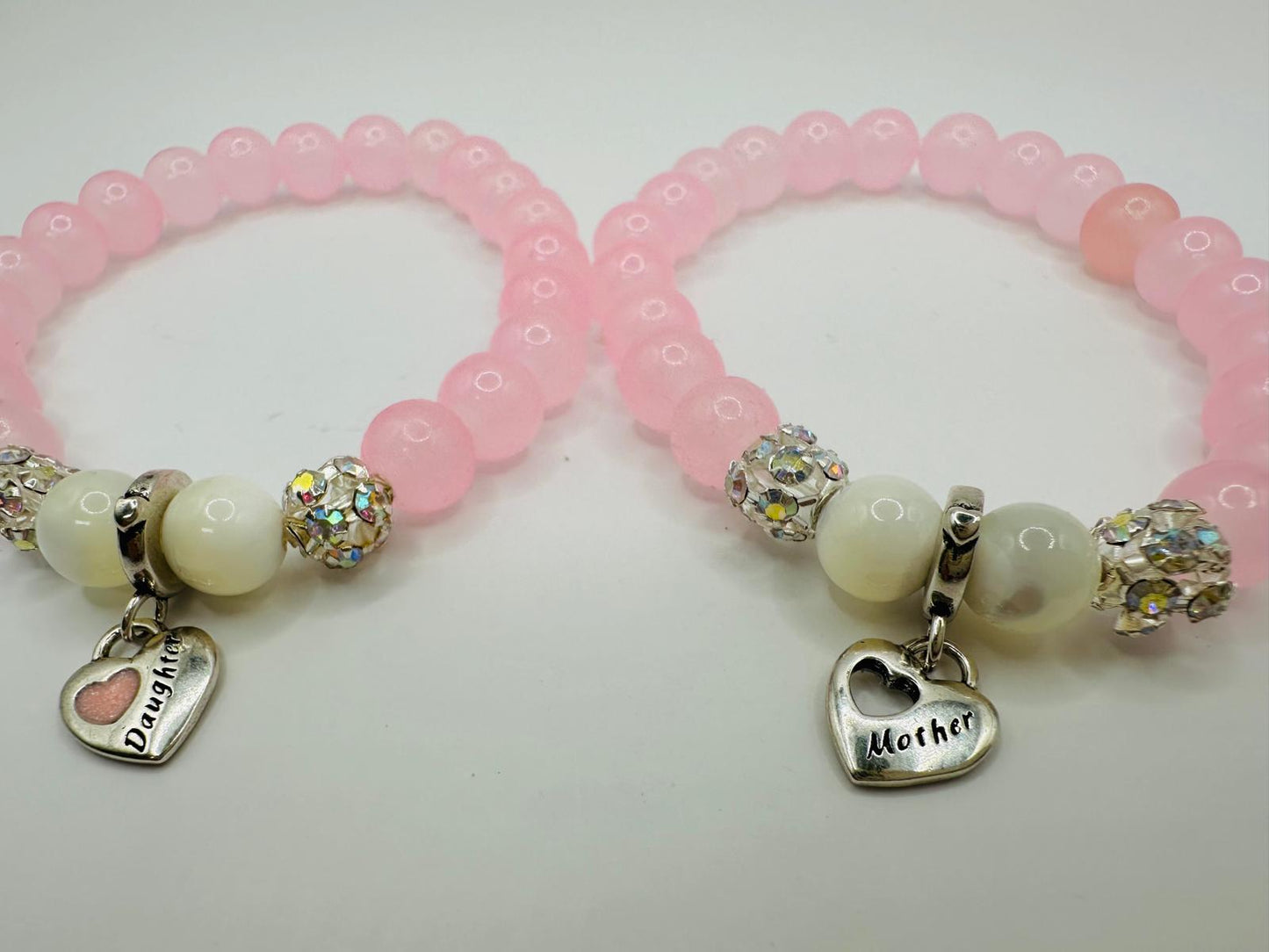 🌸💖 Celebrate Mother's Day with Our Matching Bracelet Set for Mother and Daughter! 💖👩‍👧