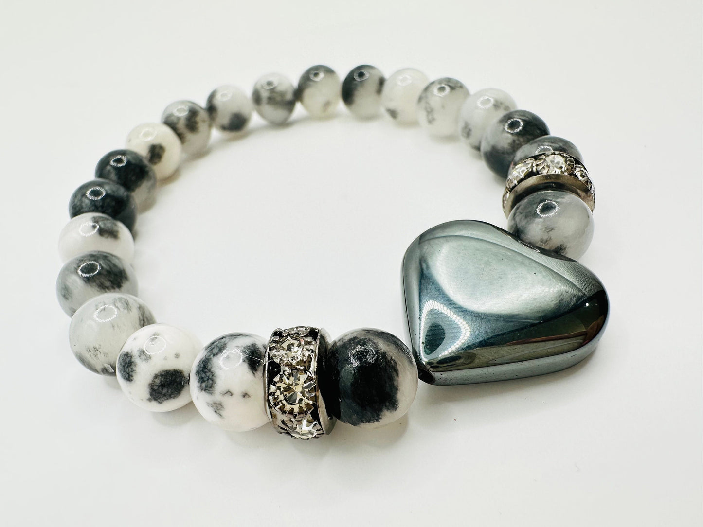 Black and White Jade and Hematite Heart Bracelet - Elegance, Harmony, and a Touch of Sparkle!